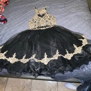 Prom or quince dress. Has small rip & needs a little fixing on the top.